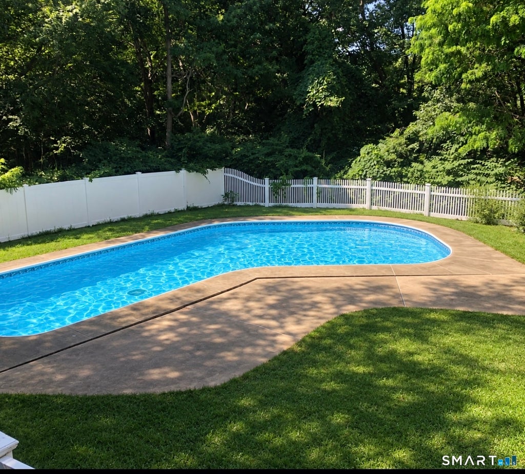 Photo of 6 Overlook Drive, Old Saybrook, CT 06475 (MLS # 24207853)