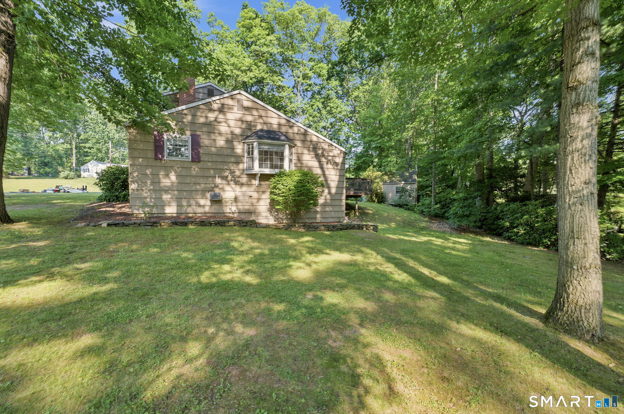 132 Laurel Street