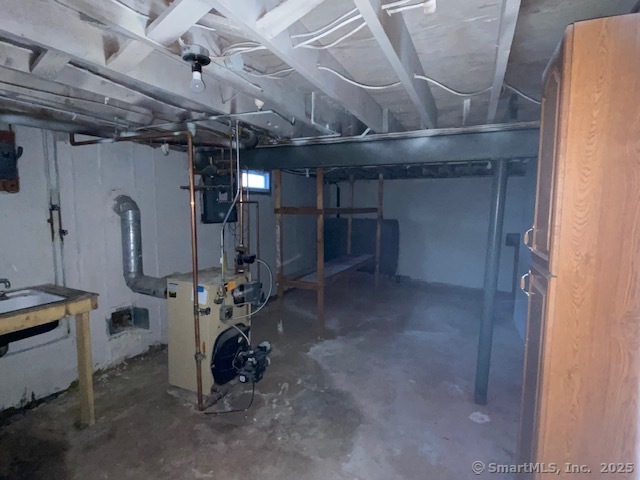 117 Columbia Road, Enfield, Connecticut image 24