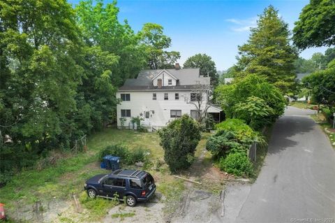 A home in New Canaan