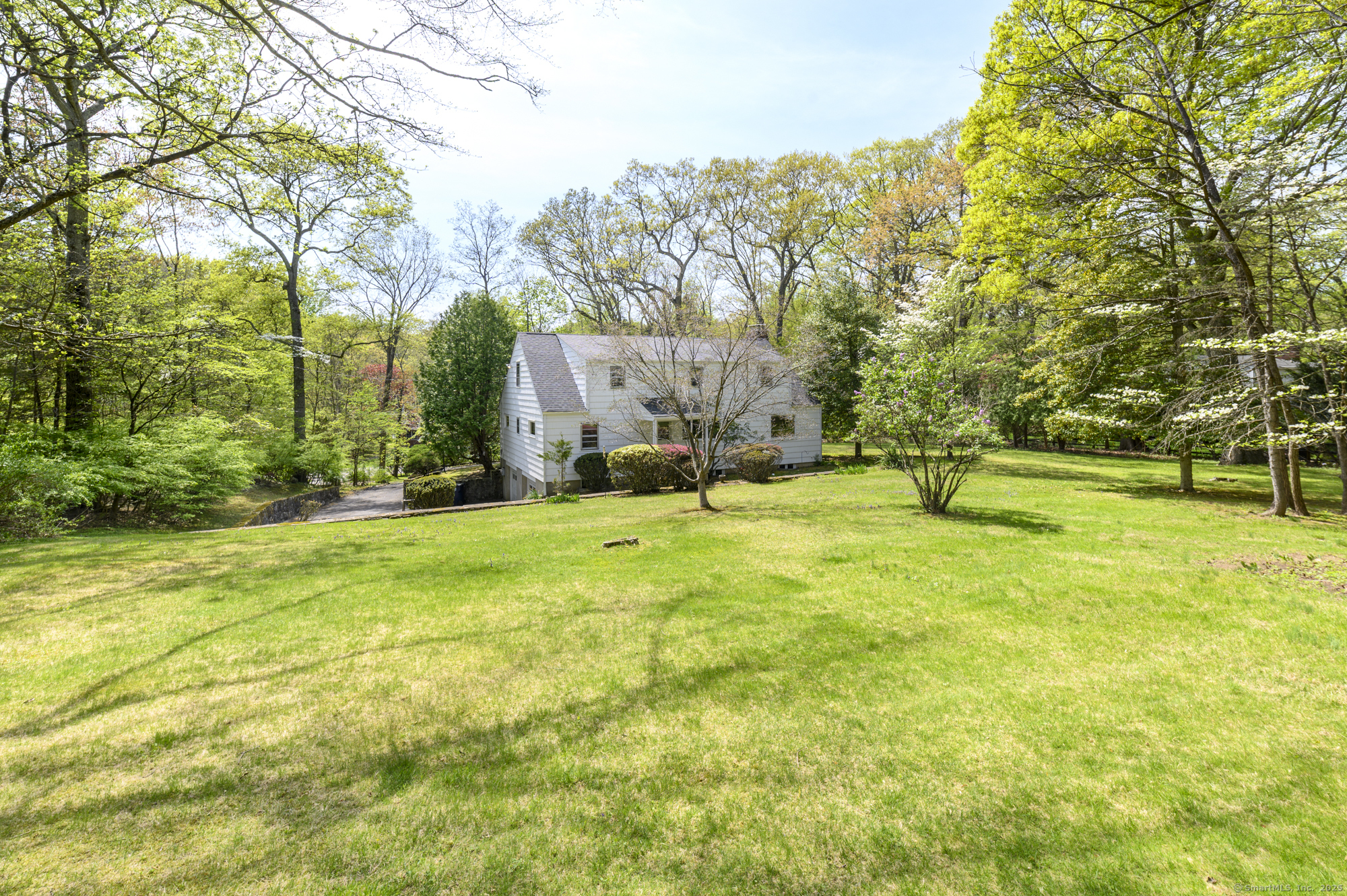 35 Woodbrook Drive, Stamford, Connecticut image 29