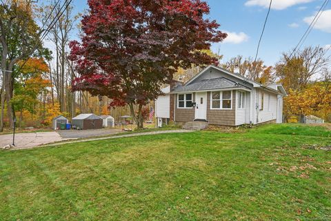 Photo of 17 Bevin Boulevard, East Hampton, CT 06424 (MLS # 24134769)