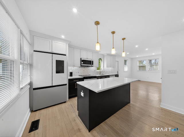 20 Oakridge Road
