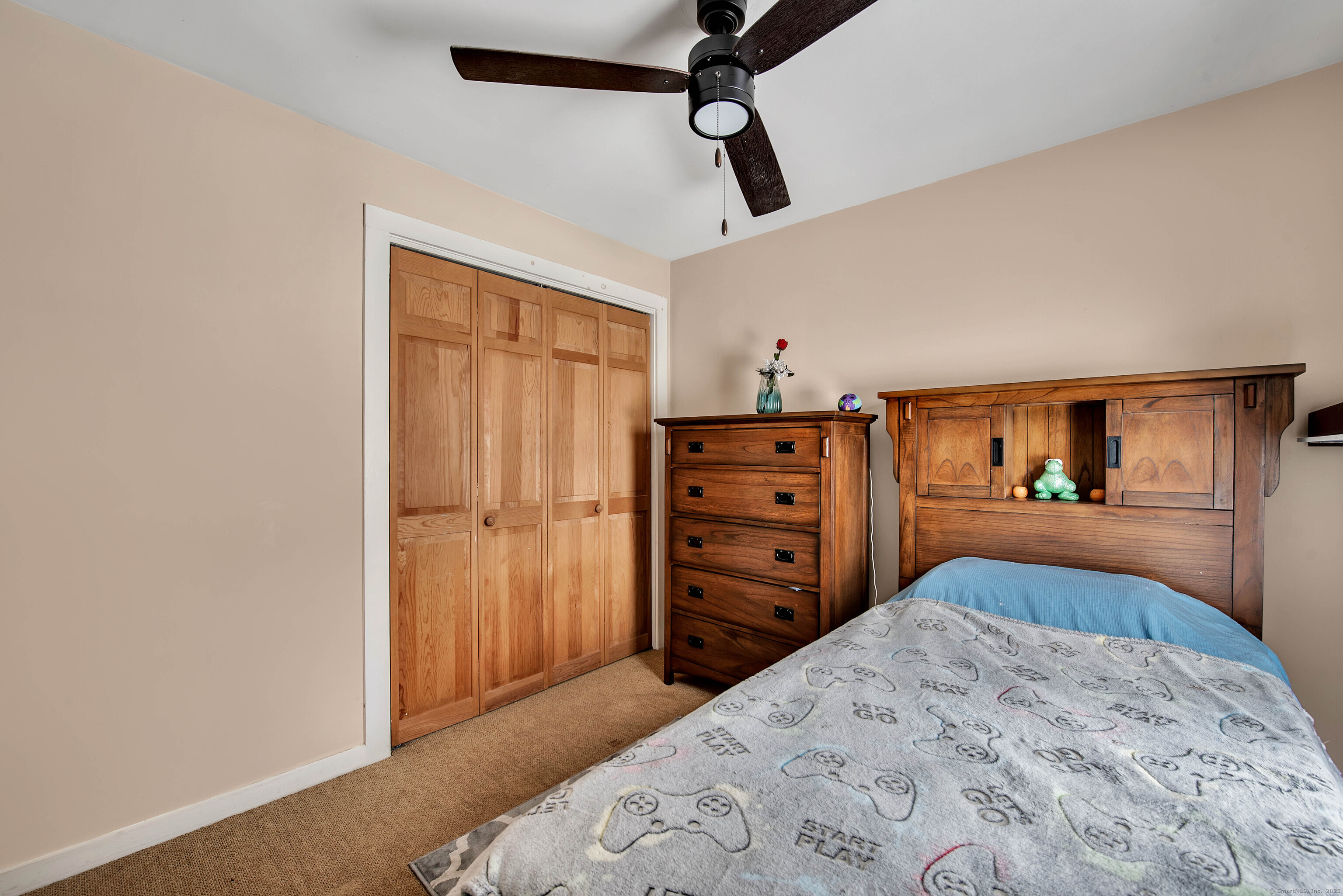 28 Yale Avenue, Middlebury, Connecticut image 8