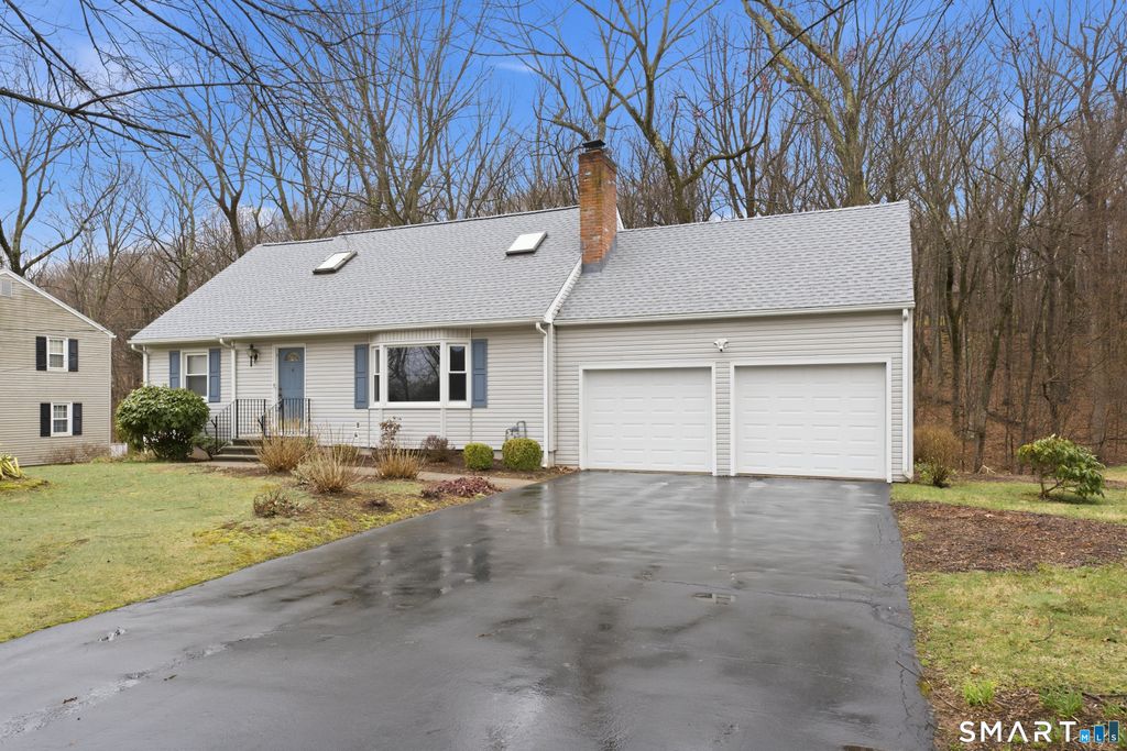 Photo of 156 Bender Road, Hamden, CT 06518 (MLS # 24164300)