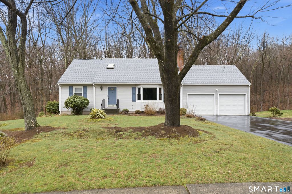 Photo of 156 Bender Road, Hamden, CT 06518 (MLS # 24164300)