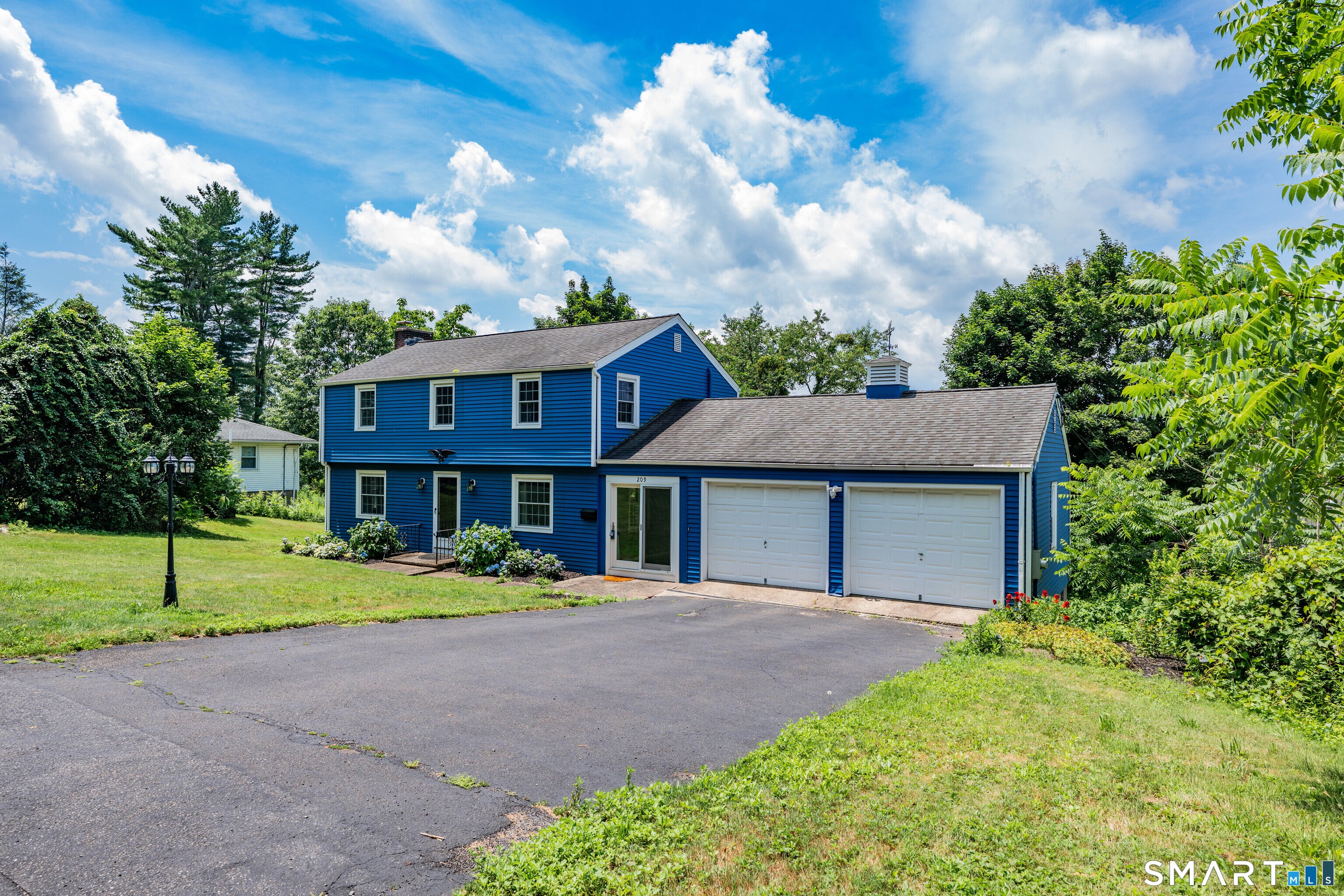 209 Lydale Place