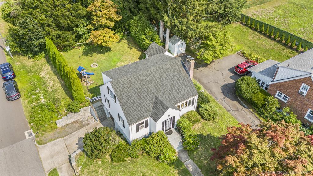 New Britain, Connecticut 06053, United States, 4 Bedrooms Bedrooms, ,2 BathroomsBathrooms,Residential,Pending,184668