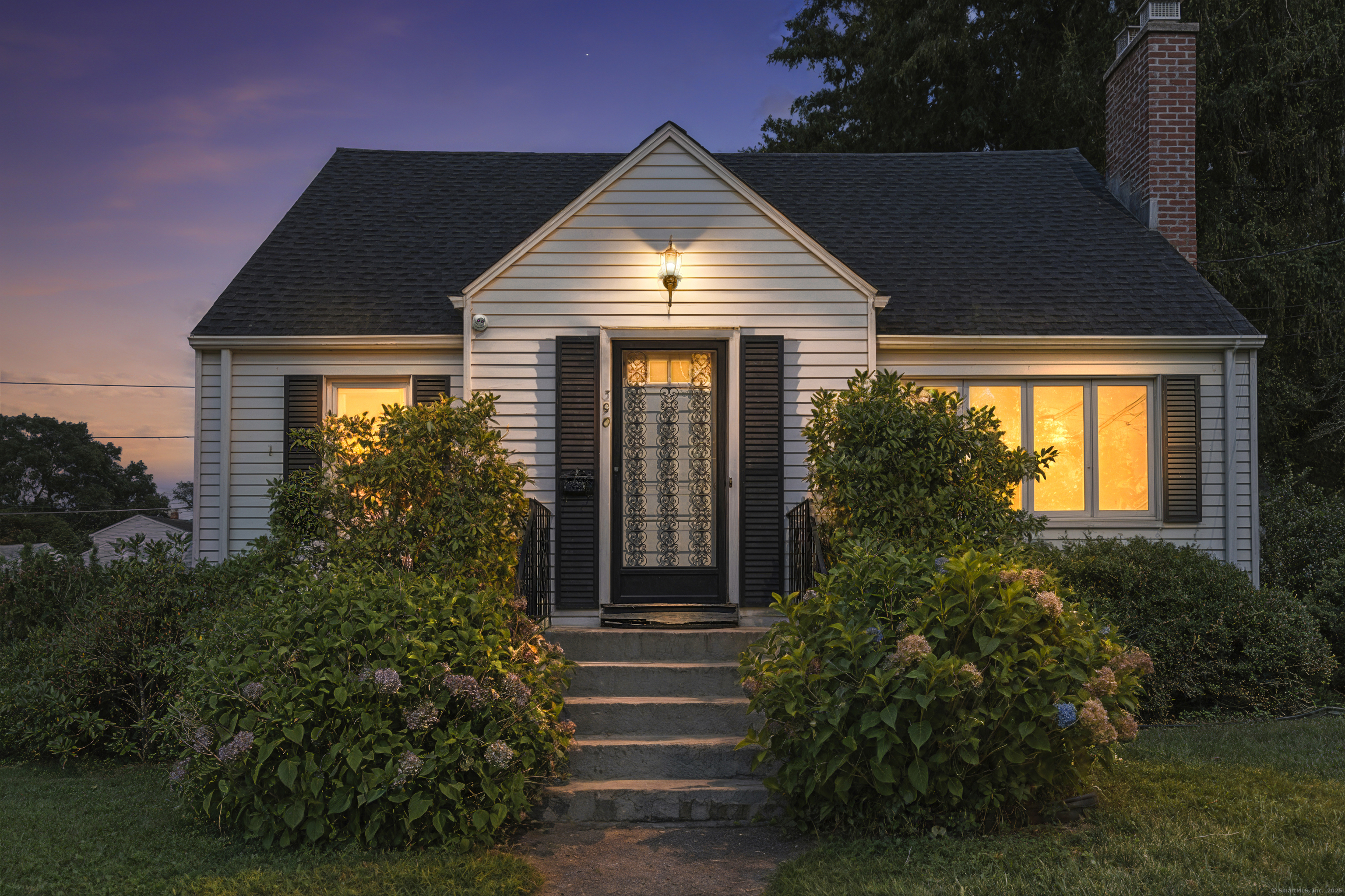 New Britain, Connecticut 06053, United States, 4 Bedrooms Bedrooms, ,2 BathroomsBathrooms,Residential,Pending,184668