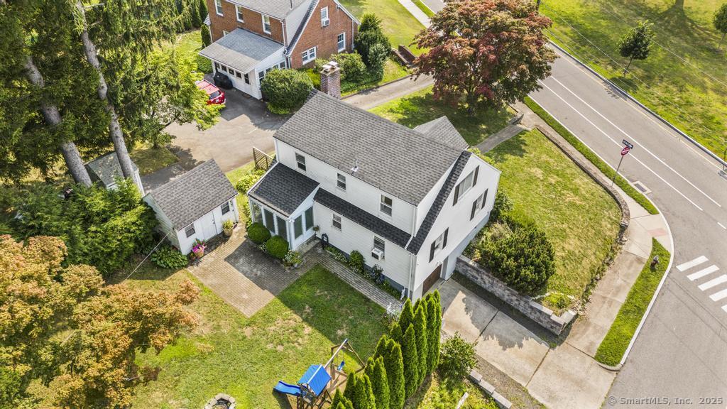 New Britain, Connecticut 06053, United States, 4 Bedrooms Bedrooms, ,2 BathroomsBathrooms,Residential,Pending,184668