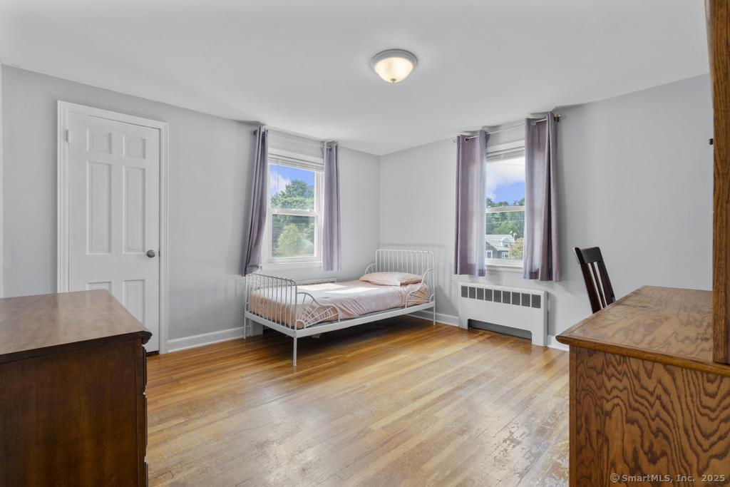 New Britain, Connecticut 06053, United States, 4 Bedrooms Bedrooms, ,2 BathroomsBathrooms,Residential,Pending,184668