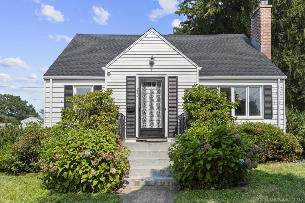 New Britain, Connecticut 06053, United States, 4 Bedrooms Bedrooms, ,2 BathroomsBathrooms,Residential,Pending,184668