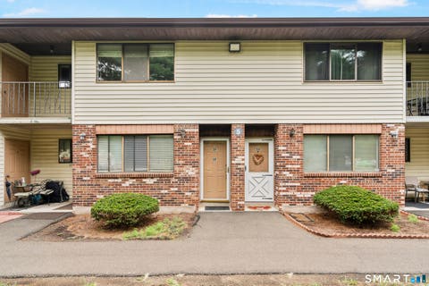 Photo of 55 Thompson Street #5F, East Haven, CT 06513 (MLS # 24201647)
