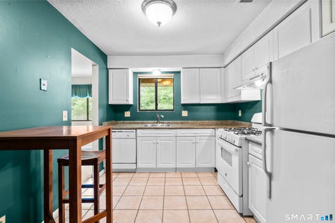 Tiny photo for 55 Thompson Street #5F, East Haven, CT 06513 (MLS # 24201647)