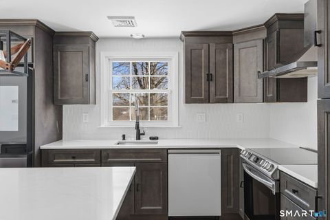 Tiny photo for 2 Yellow Orange Circle, Middletown, CT 06457 (MLS # 24151751)