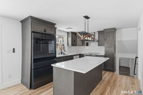 Tiny photo for 2 Yellow Orange Circle, Middletown, CT 06457 (MLS # 24151751)