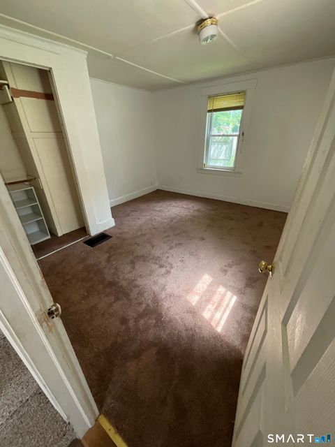 Tiny photo for 265 Oakland Street, Manchester, CT 06042 (MLS # 24150623)