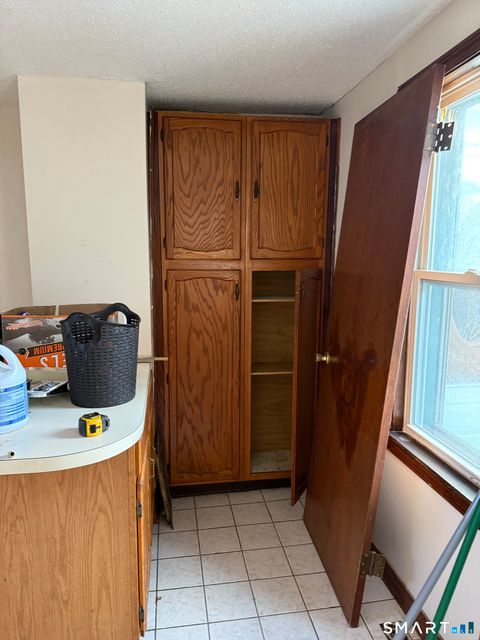 Tiny photo for 265 Oakland Street, Manchester, CT 06042 (MLS # 24150623)