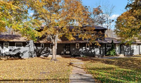 A home in Newington