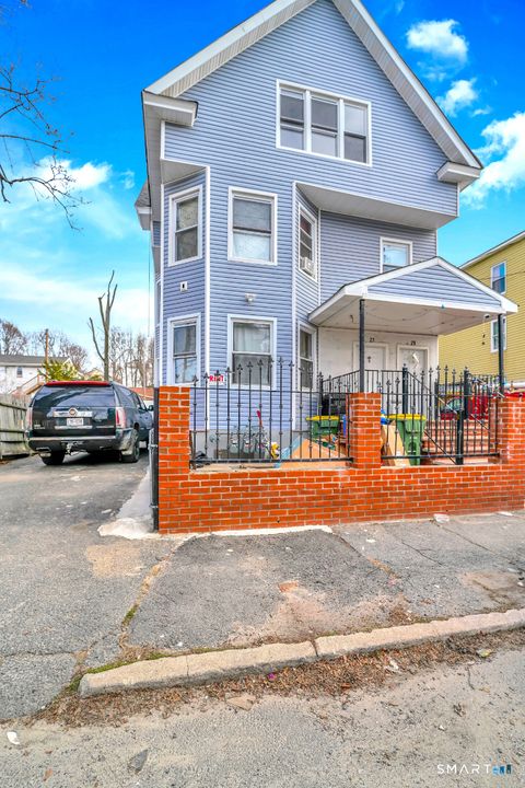 Photo of 27 Walnut Avenue #3rd Floor, Waterbury, CT 06704 (MLS # 24163695)