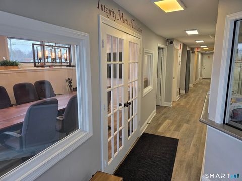 Photo of 333 Long Hill Road, Groton, CT 06340 (MLS # 24157224)