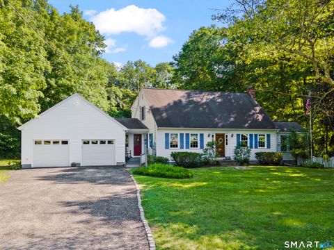 Homes For Sale - 229 Woodstock Road<br/> Woodstock, CT 06281