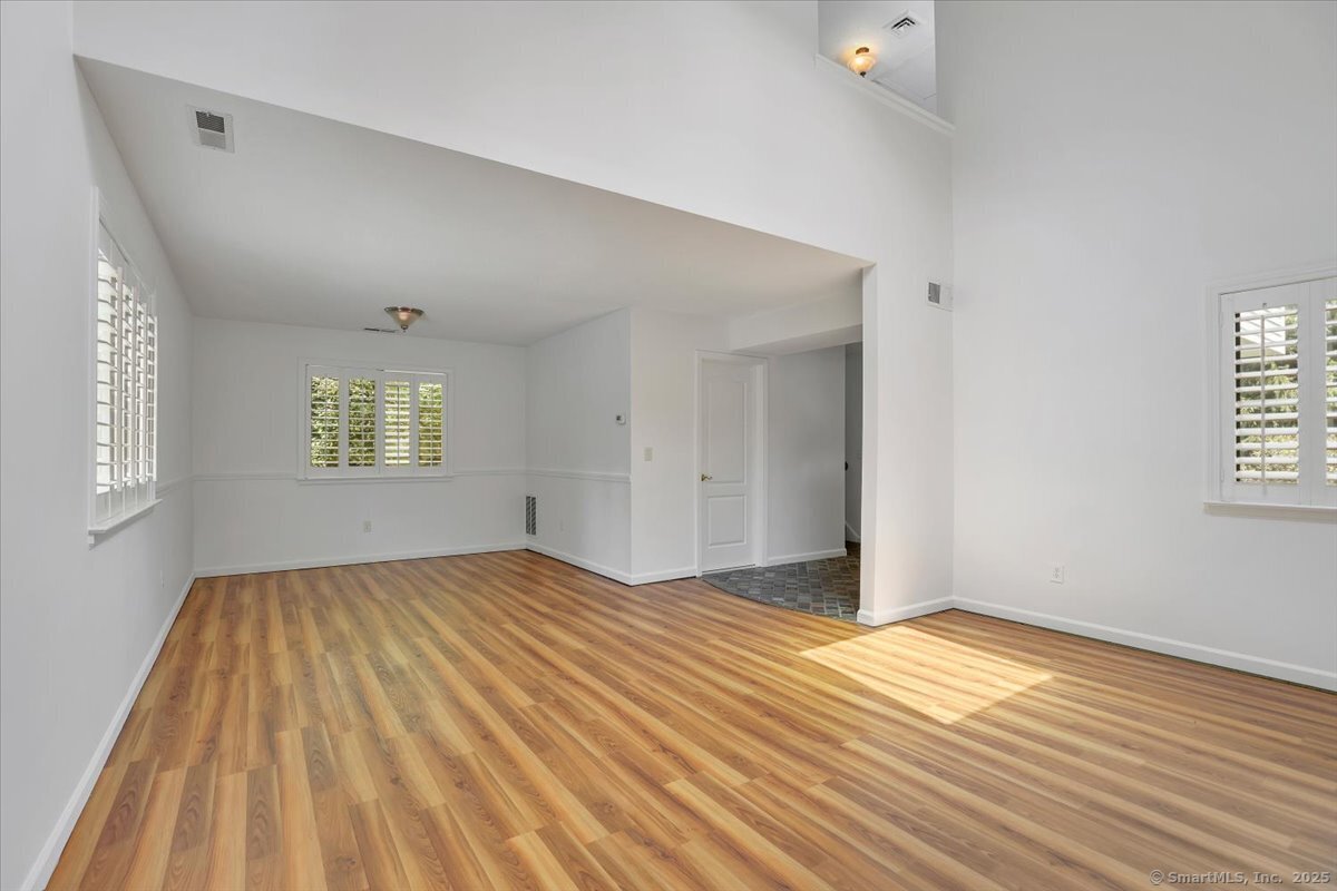 5 Tamarack Lane 5