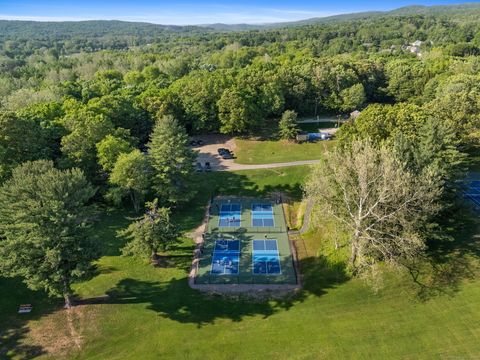 A home in Southbury