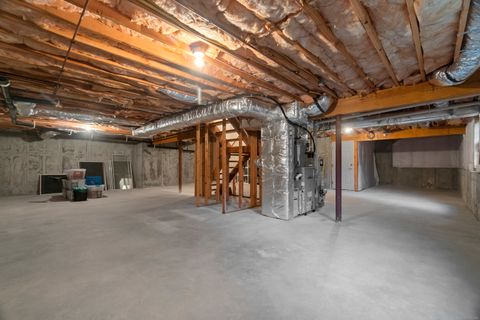 Tiny photo for 5 Crabapple Lane #5, East Lyme, CT 06357 (MLS # 24131871)