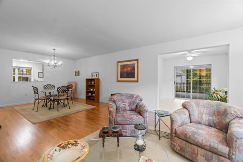 Tiny photo for 5 Crabapple Lane #5, East Lyme, CT 06357 (MLS # 24131871)