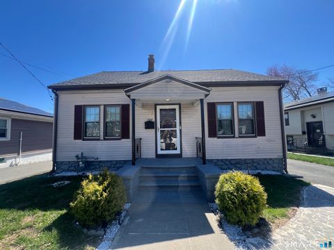 Photo of 755 Congress Avenue, Waterbury, CT 06708 (MLS # 24175005)