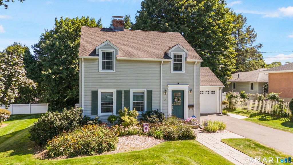 Photo of 24 Herschel Avenue, Waterbury, CT 06708 (MLS # 24209013)