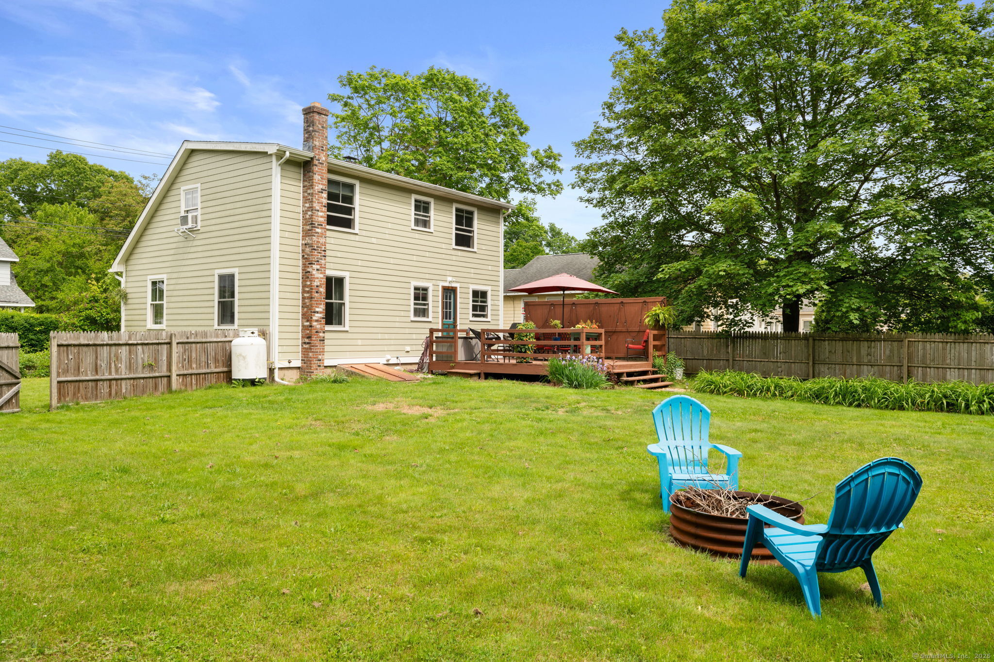 8 Maple Avenue