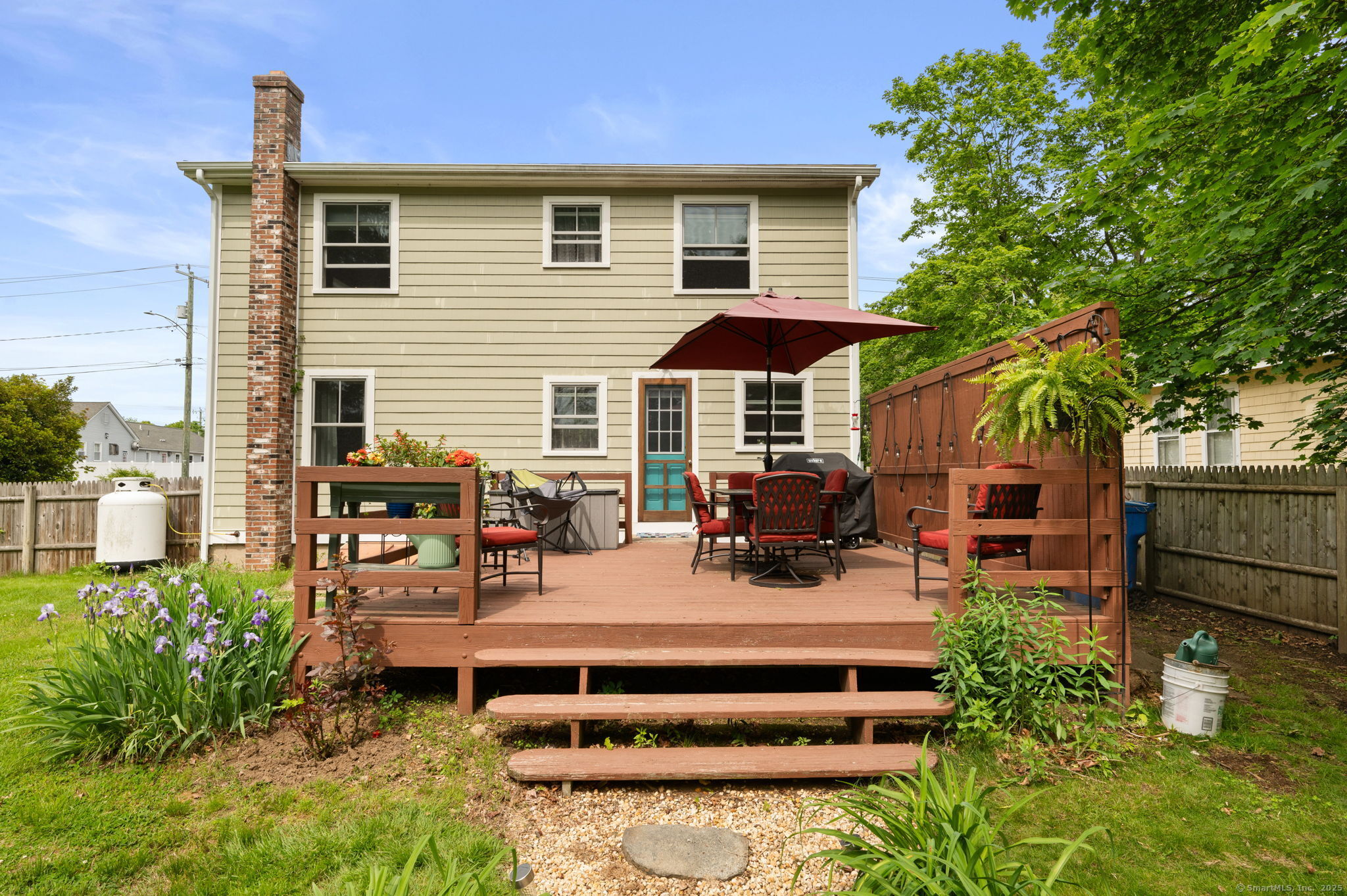 8 Maple Avenue