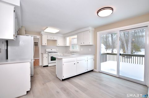 Tiny photo for 76 Lincoln Way, Windsor, CT 06095 (MLS # 24095655)