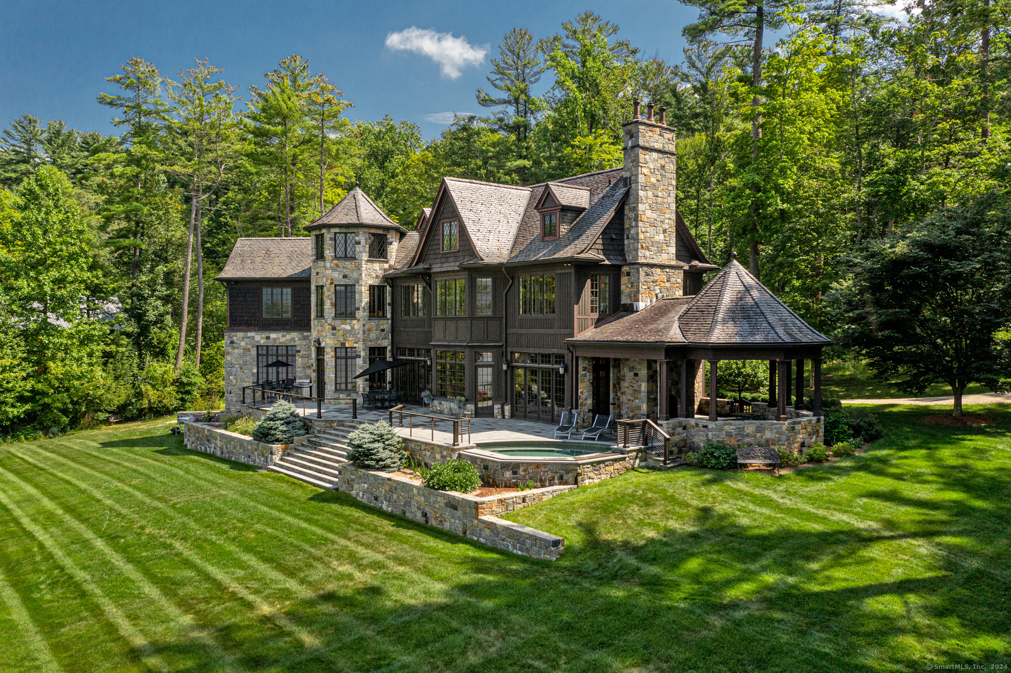 Property for Sale at 102 S Shore Road, Salisbury, Connecticut - Bedrooms: 3 
Bathrooms: 6 
Rooms: 12  - $6,475,000
