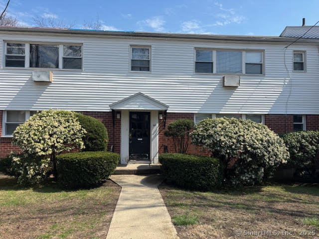 60 Cherry Hill Drive #2A, Bridgeport, Connecticut image 1