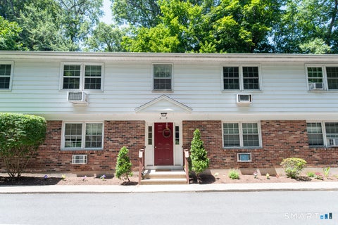 Photo of 646 Howe Avenue #8, Shelton, CT 06484 (MLS # 24189929)
