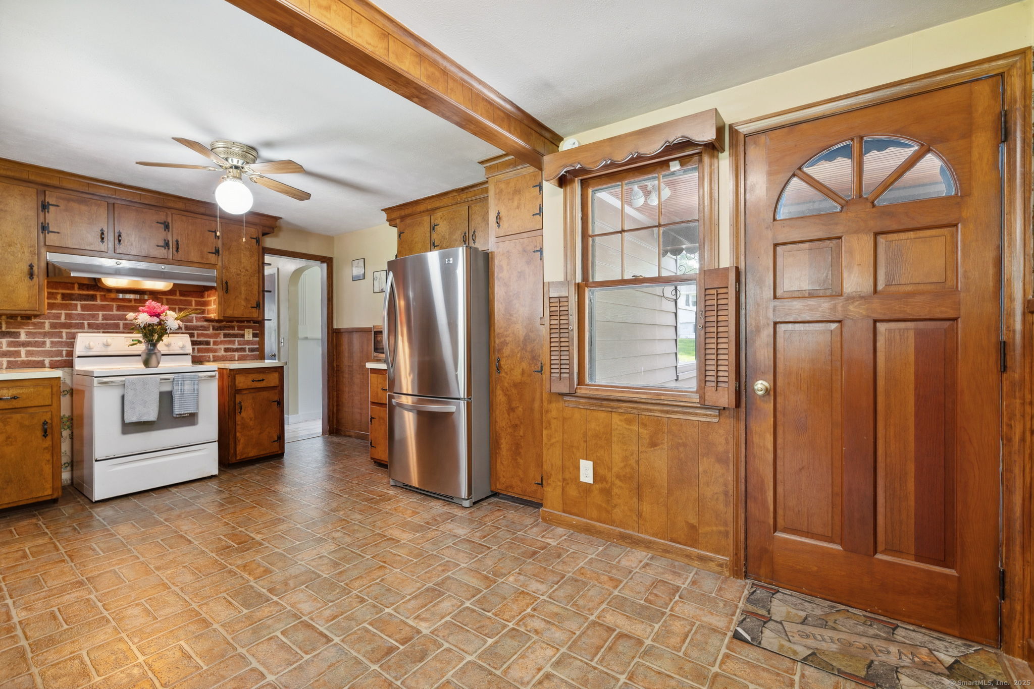 151 Spring Street, Windsor Locks, Connecticut image 8