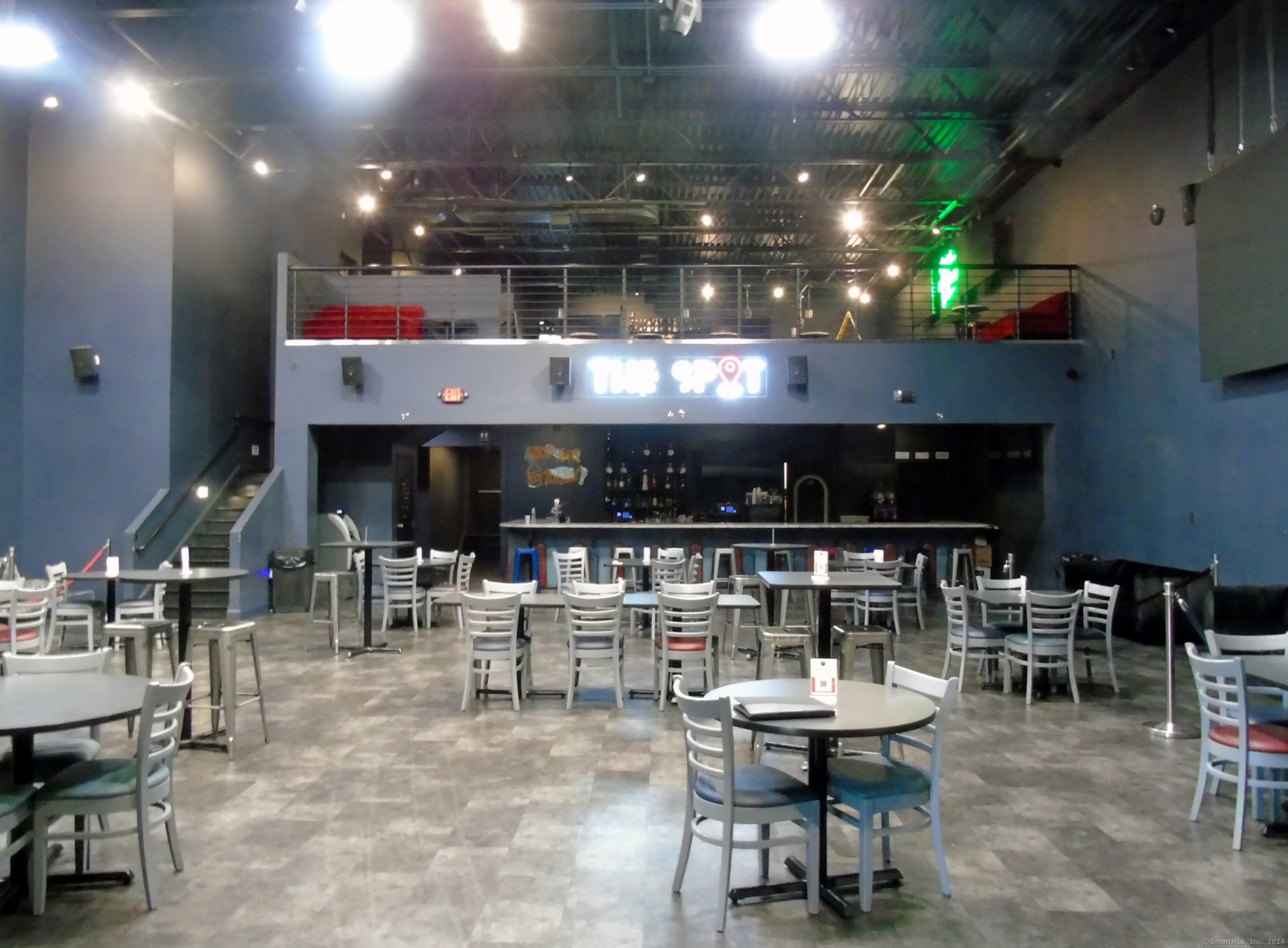 370 East Main Street