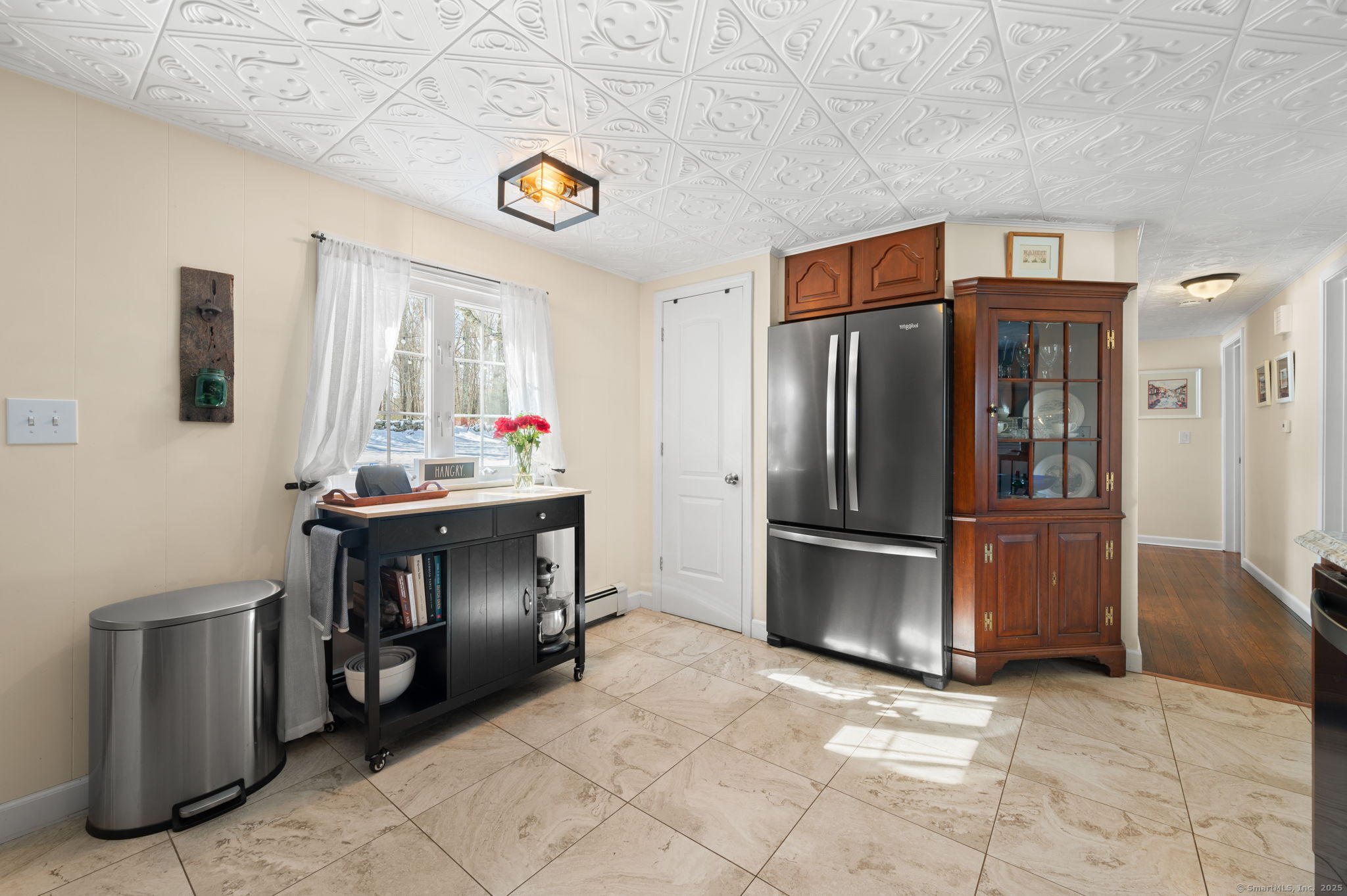 20 Teecomwas Drive, Montville, Connecticut image 8