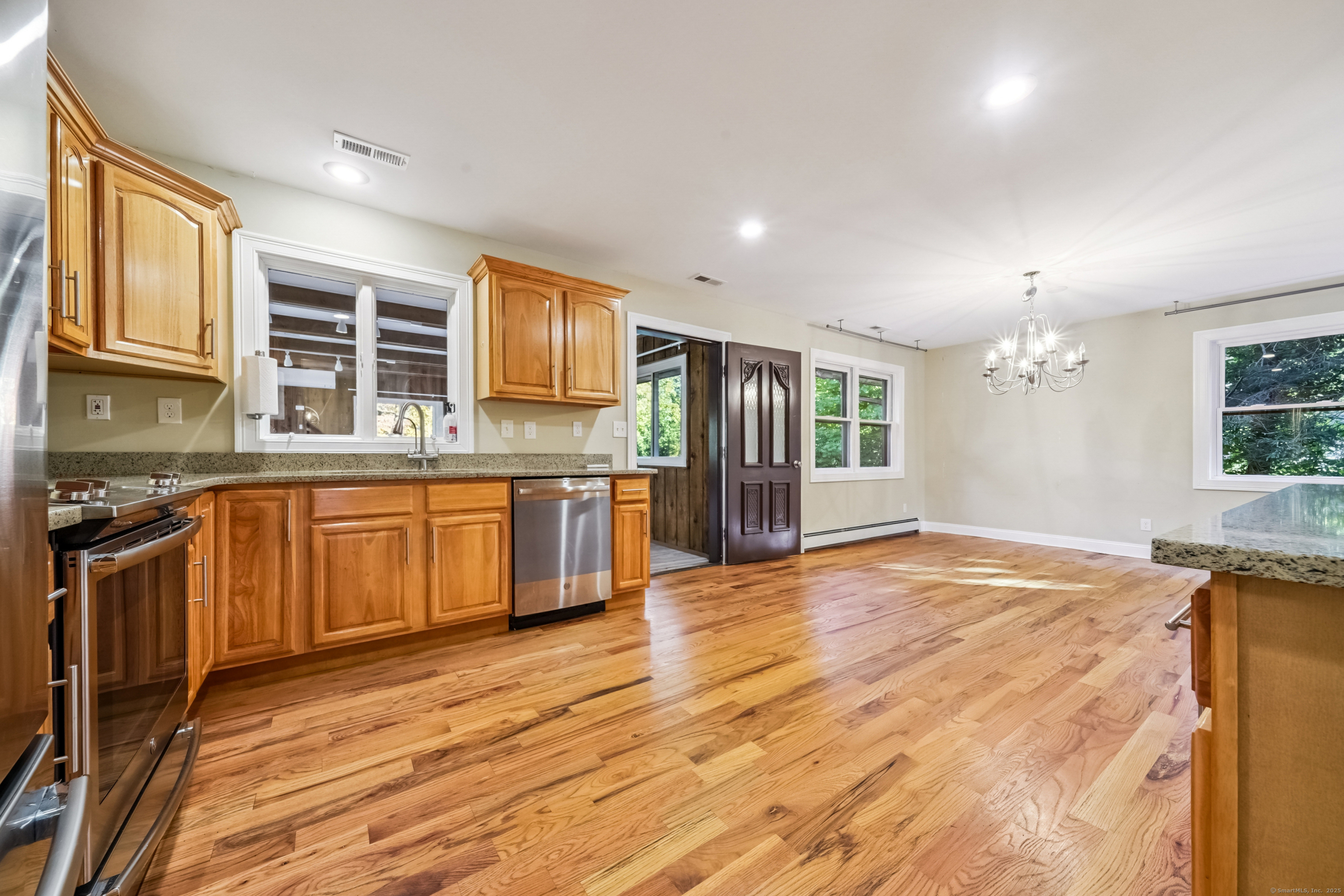 32 Thistle Road
