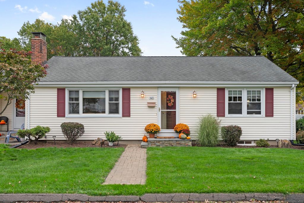 Photo of 140 Edward Street, Wethersfield, CT 06109 (MLS # 24130970)