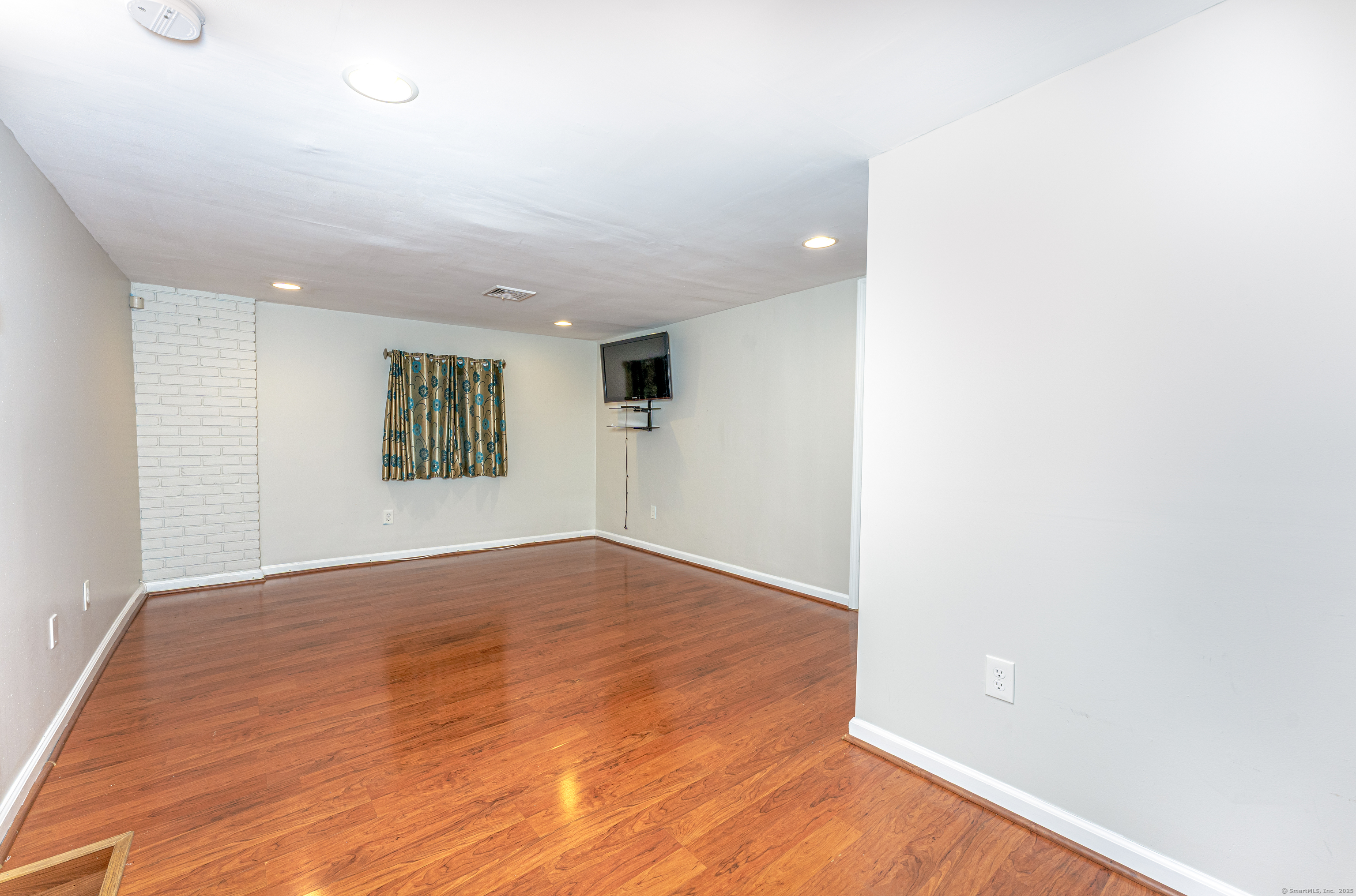 47 Dale Street, East Haven, Connecticut image 16