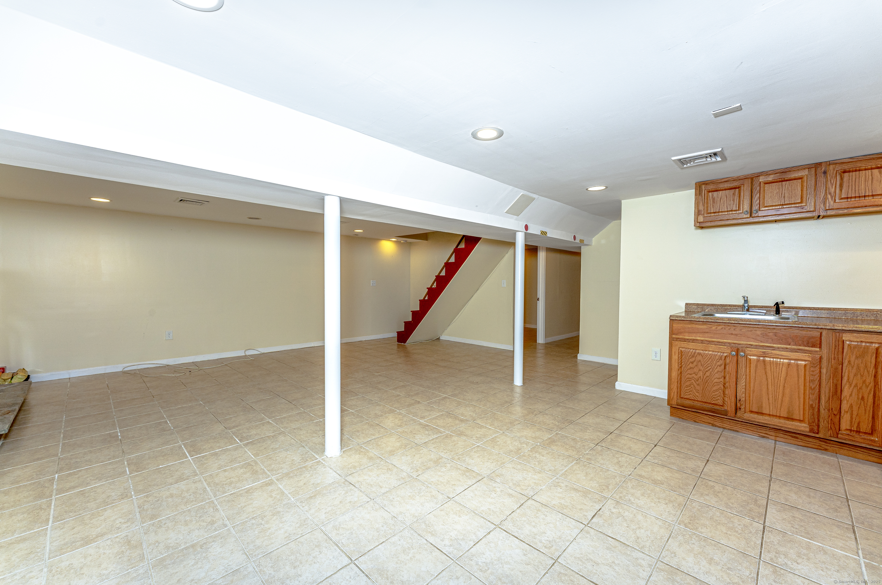 47 Dale Street, East Haven, Connecticut image 32
