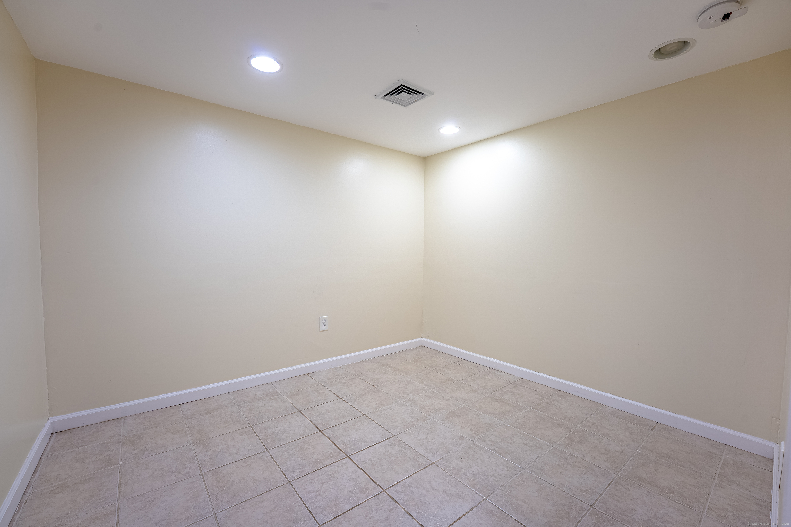 47 Dale Street, East Haven, Connecticut image 35