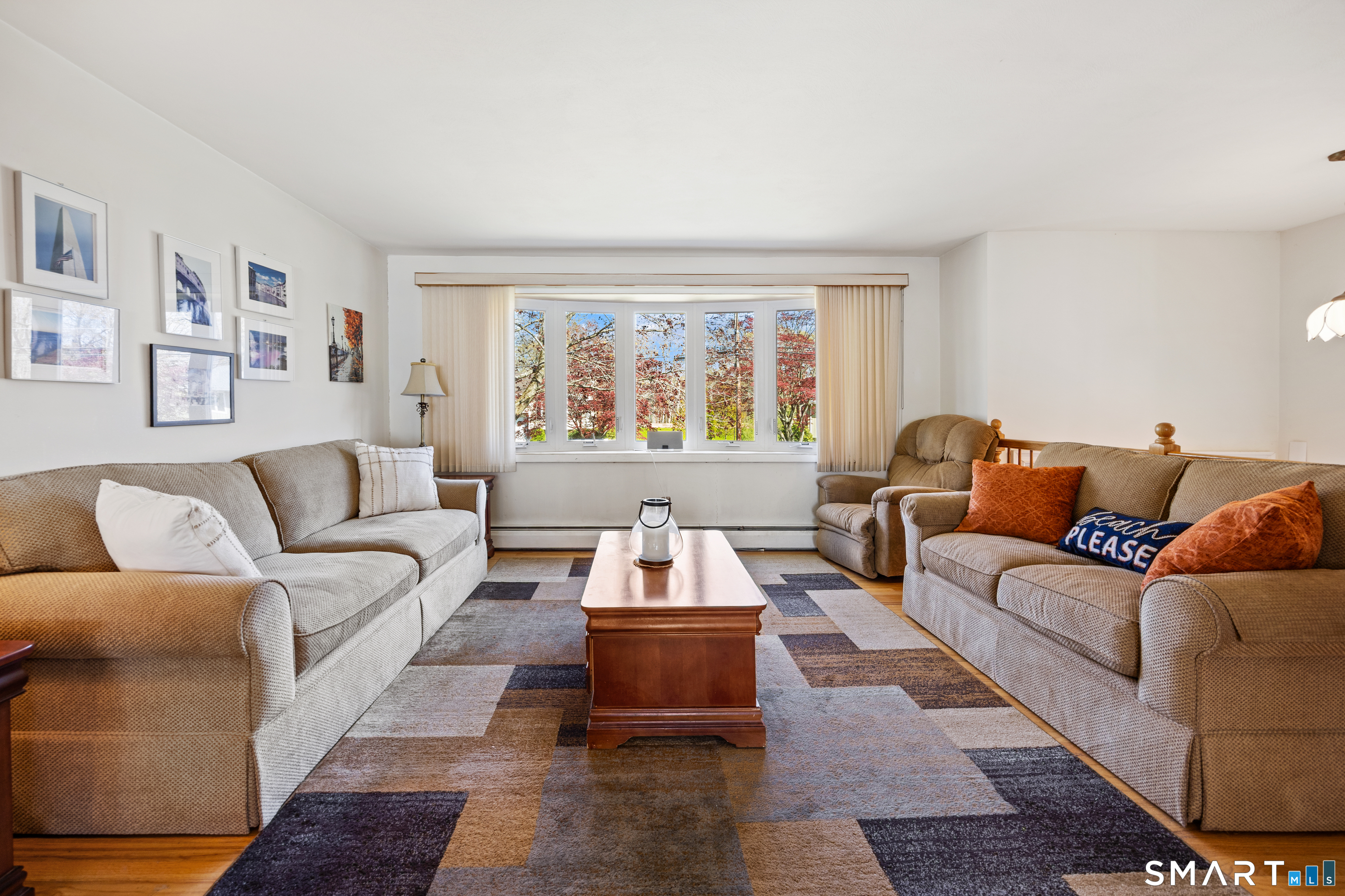 10 Brightwood Lane