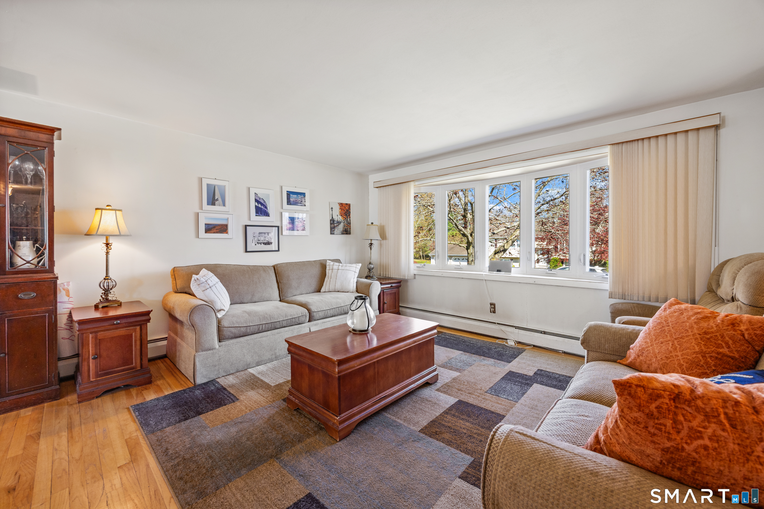 10 Brightwood Lane