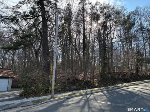 Vacant Land For Sale - 56 Blake Road<br/> New Haven County, Hamden, CT 06517