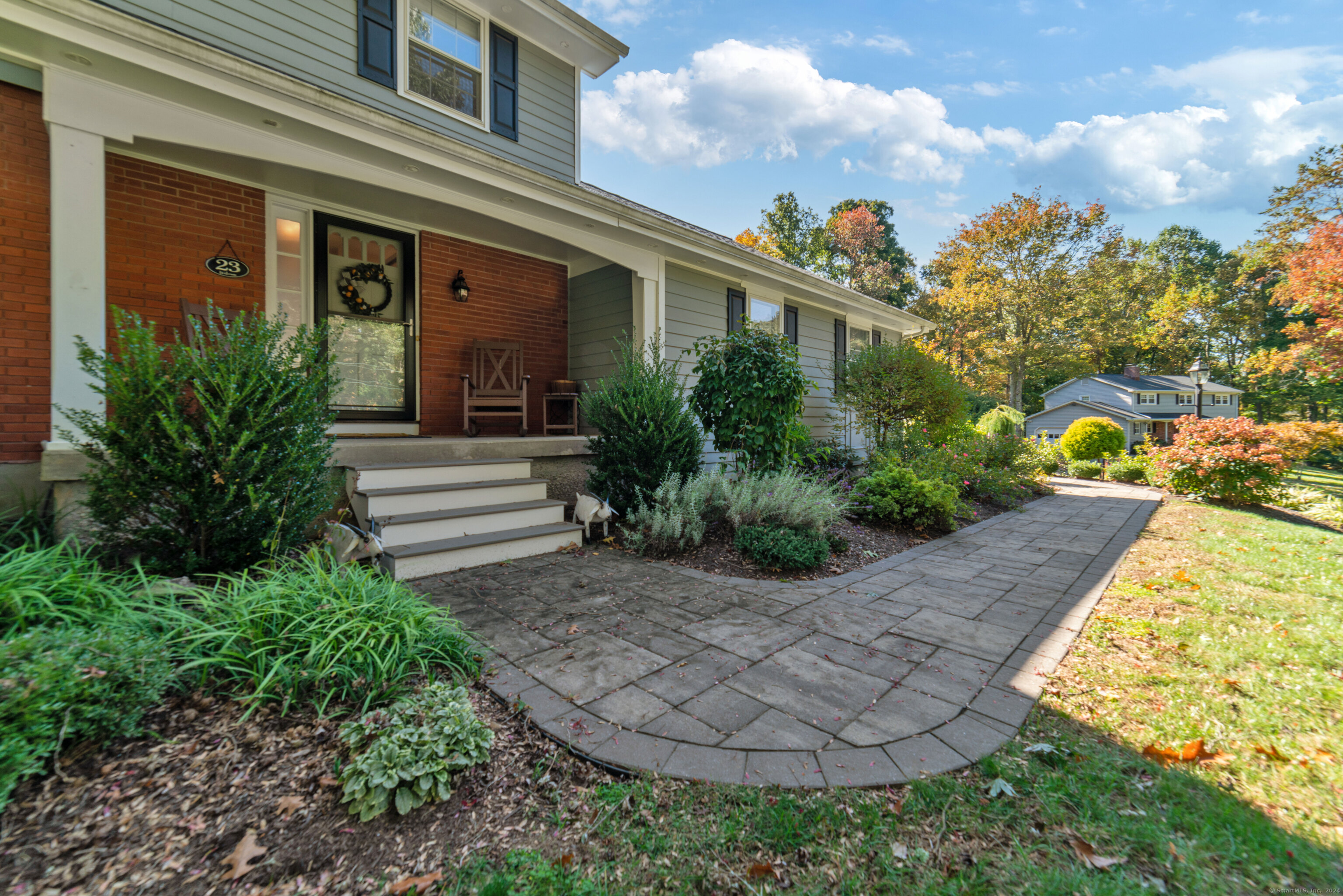 23 Carriage Drive, Oxford, Connecticut image 3